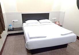 Hotel Adarsha Palace