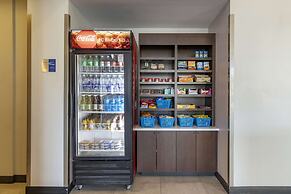 GLō Best Western  Savannah-Gateway I-95