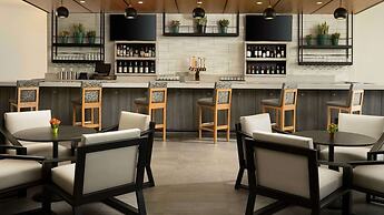 Hyatt House LA - University Medical Center