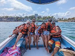 The Blue Eco Lodge - Adults only