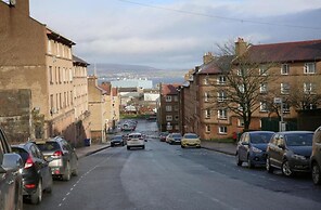 Ann St Short-term Stay, Greenock, United Kingdom