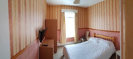 6 Berth, First Floor Flat, Glen Villa 5