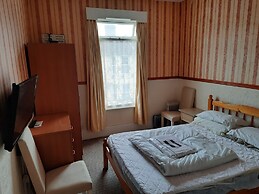 6 Berth, First Floor Flat, Glen Villa 5