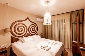 Myhouse Urla Butik Otel
