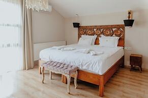 Myhouse Urla Butik Otel