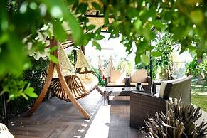 Myhouse Urla Butik Otel