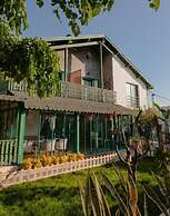 Myhouse Urla Butik Otel