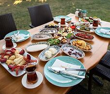 Myhouse Urla Butik Otel