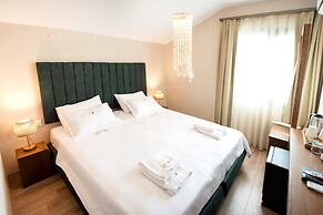 Myhouse Urla Butik Otel