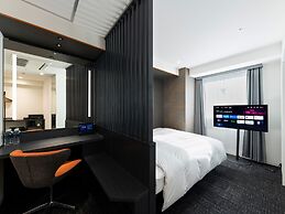 Sequence Suidobashi Tokyo