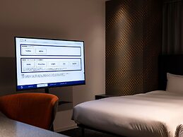 Sequence Suidobashi Tokyo