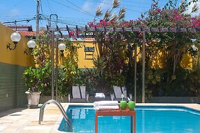 Casa com Piscina no Iguape 50m do Mar