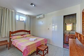 Casa com Piscina no Iguape 50m do Mar