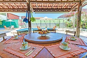 Casa com Piscina no Iguape 50m do Mar