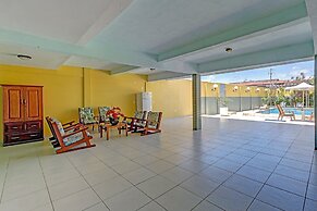 Casa com Piscina no Iguape 50m do Mar