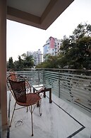 Geetanjali Luxury Suites