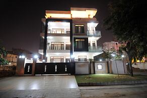 Geetanjali Luxury Suites