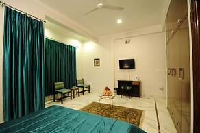 Geetanjali Luxury Suites