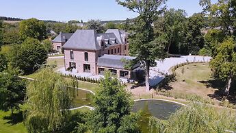 Les Jardins de Joséphine - Le Manoir