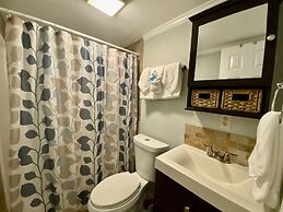 Beachview Condominiums by ALBVR