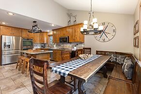 8 Crown Drive by Summit County Mountain Retreats