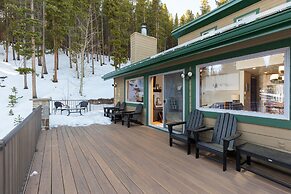 8 Crown Drive by Summit County Mountain Retreats