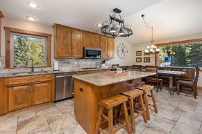 8 Crown Drive by Summit County Mountain Retreats