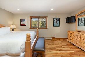 8 Crown Drive by Summit County Mountain Retreats