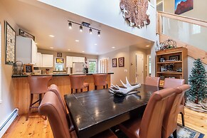 281 Sally Circle by Summit County Mountain Retreats