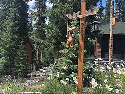 281 Sally Circle by Summit County Mountain Retreats