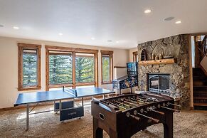 227 North Fork Road by Summit County Mountain Retreats
