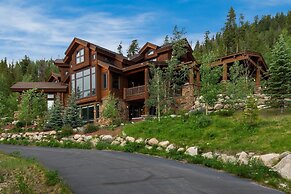 227 North Fork Road by Summit County Mountain Retreats