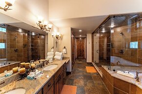 227 North Fork Road by Summit County Mountain Retreats