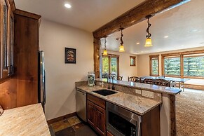 227 North Fork Road by Summit County Mountain Retreats