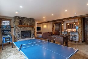 227 North Fork Road by Summit County Mountain Retreats