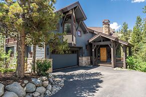 580 Elk Circle by Summit County Mountain Retreats