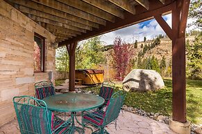 580 Elk Circle by Summit County Mountain Retreats