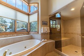 580 Elk Circle by Summit County Mountain Retreats