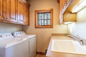 580 Elk Circle by Summit County Mountain Retreats