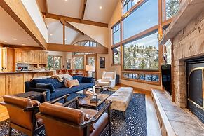 580 Elk Circle by Summit County Mountain Retreats