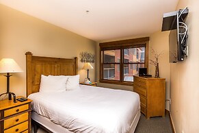 Springs by Summit County Mountain Retreats