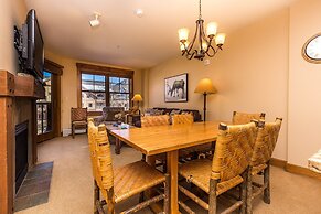 Springs by Summit County Mountain Retreats