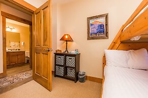 Springs by Summit County Mountain Retreats