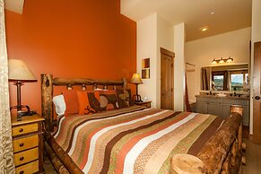 Springs by Summit County Mountain Retreats