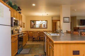 Springs by Summit County Mountain Retreats