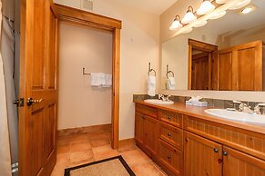 Springs by Summit County Mountain Retreats