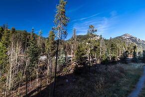 Springs by Summit County Mountain Retreats