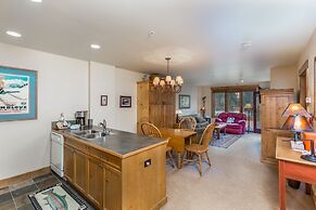 Springs by Summit County Mountain Retreats