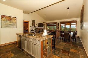 Springs by Summit County Mountain Retreats