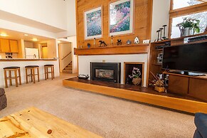 Quicksilver by Summit County Mountain Retreats